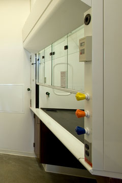 fume hood in an organic lab